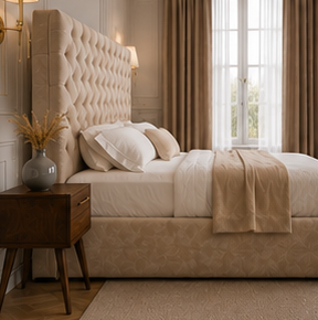 Chesterfield King Bed - Image 5